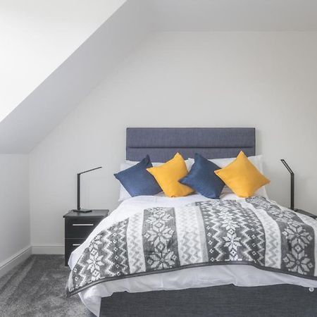 Coast View Luxury Apartment 莱姆里吉斯 外观 照片